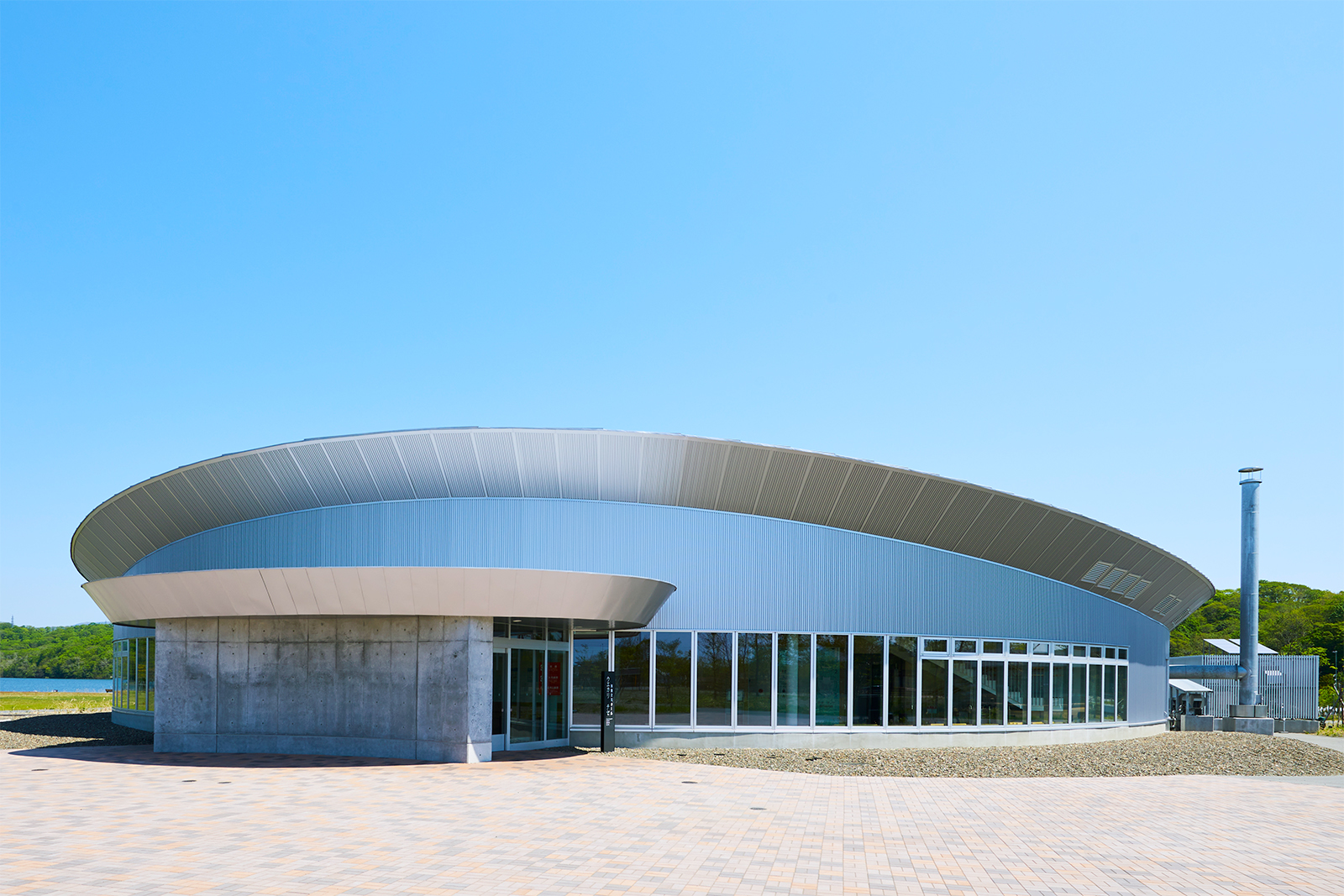 体験交流ホール外観